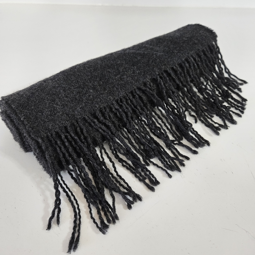 Louisa Perini 100% Cashmere Fringe Scarf Charcoal Gray
